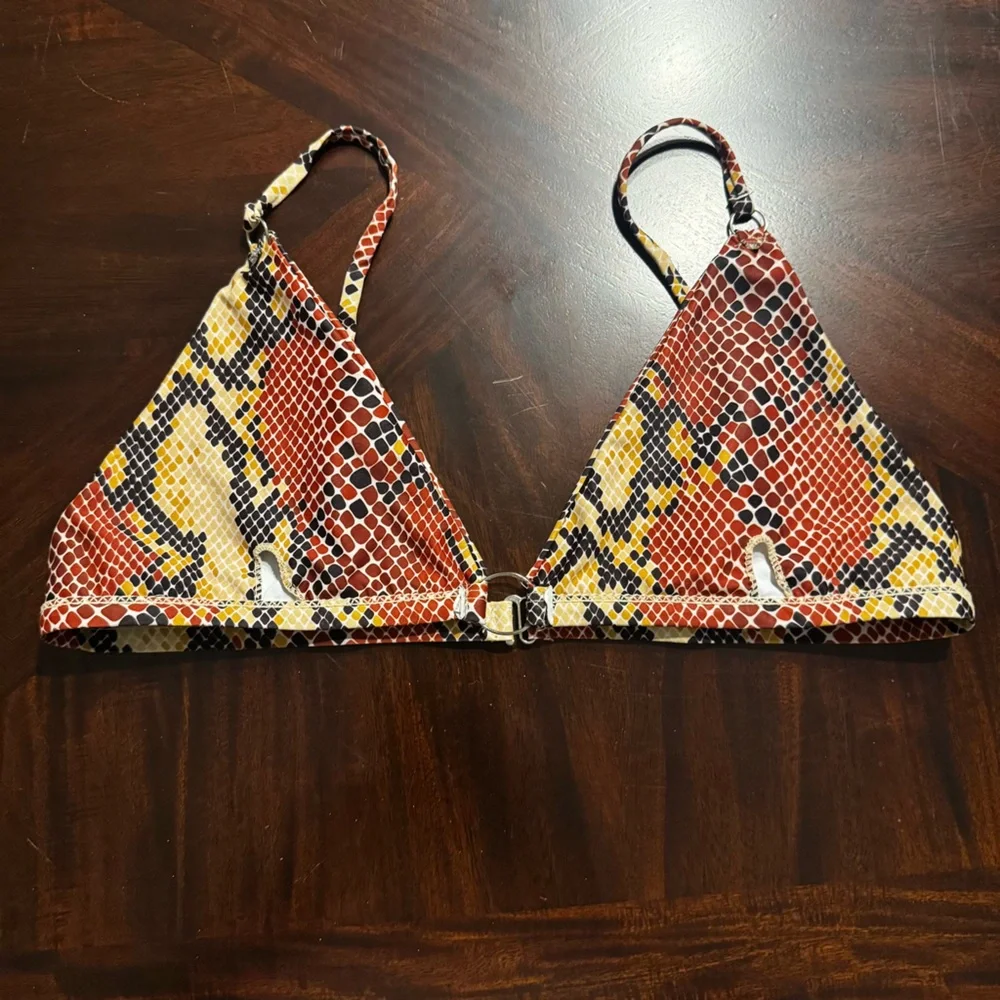 EUC Snake Print Triangle Bikini Top Adjustable Halter‎ Animal Print Medium